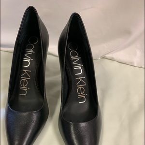 Calvin Klein black pumps